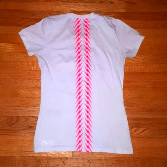 Diesel "future" white t-shirt with neon pink lightening spine sz small - Picture 9 of 10